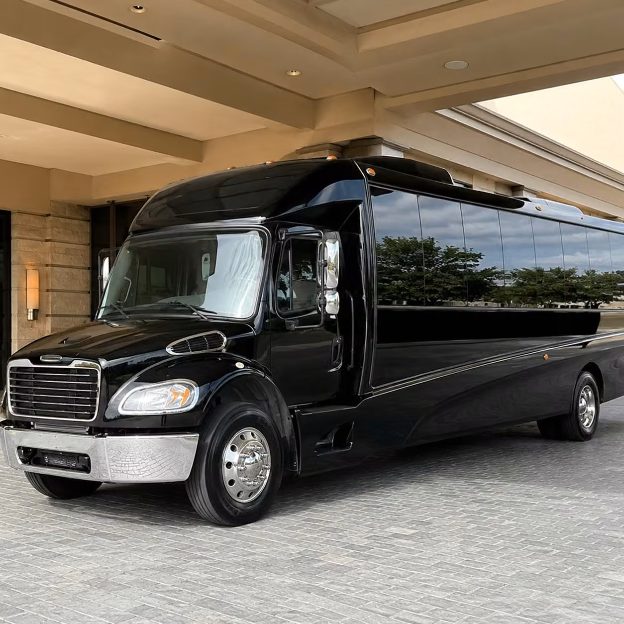 35 passenger minibus