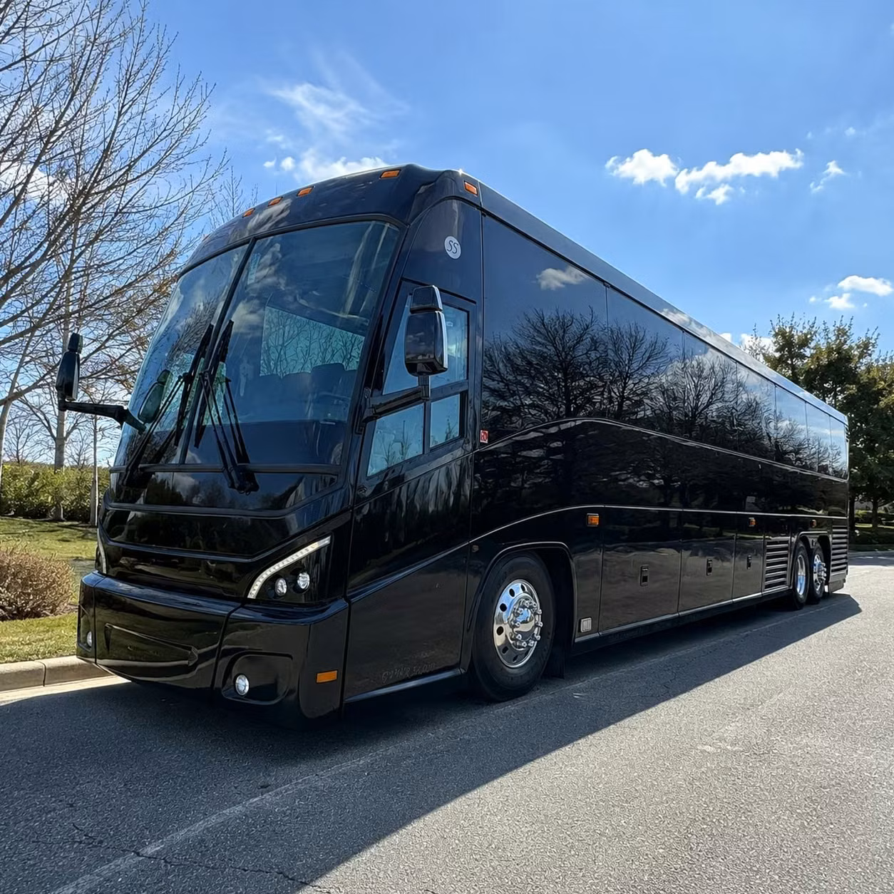 book reliable shift change shuttles for grand prairie s manufacturing and distribution workforce