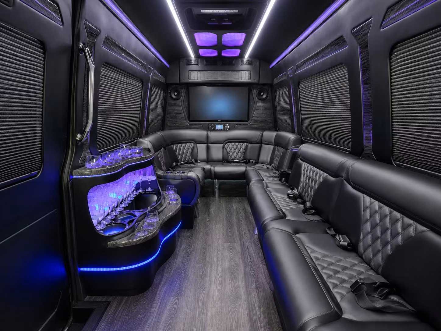 charterbusrentalgrandprairietx com helps you coordinate dod approved transportation for reserve and guard units in grand prairie