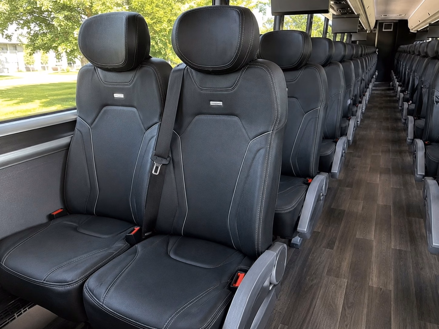 shuttle your wedding guests between grand prairie venues and dfw hotels with ease